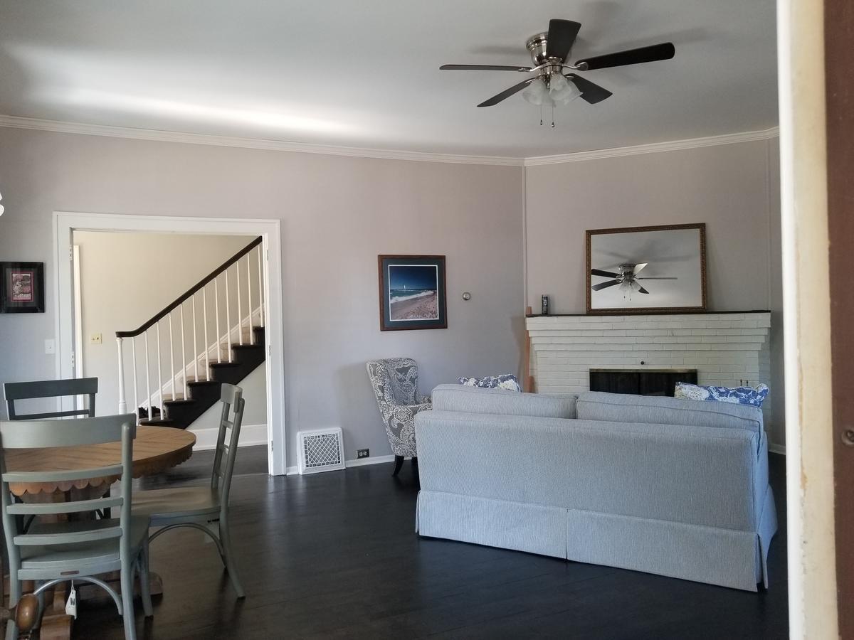 Bed and Breakfast Charlevoix House Экстерьер фото